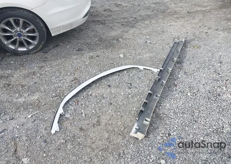 2017 Ford Fusion Hybrid Se z USA, uszkodzony, nr VIN 3FA6P0LU0HR233012